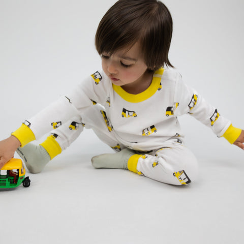 Conjunto para niños pequeños – Auto clásico