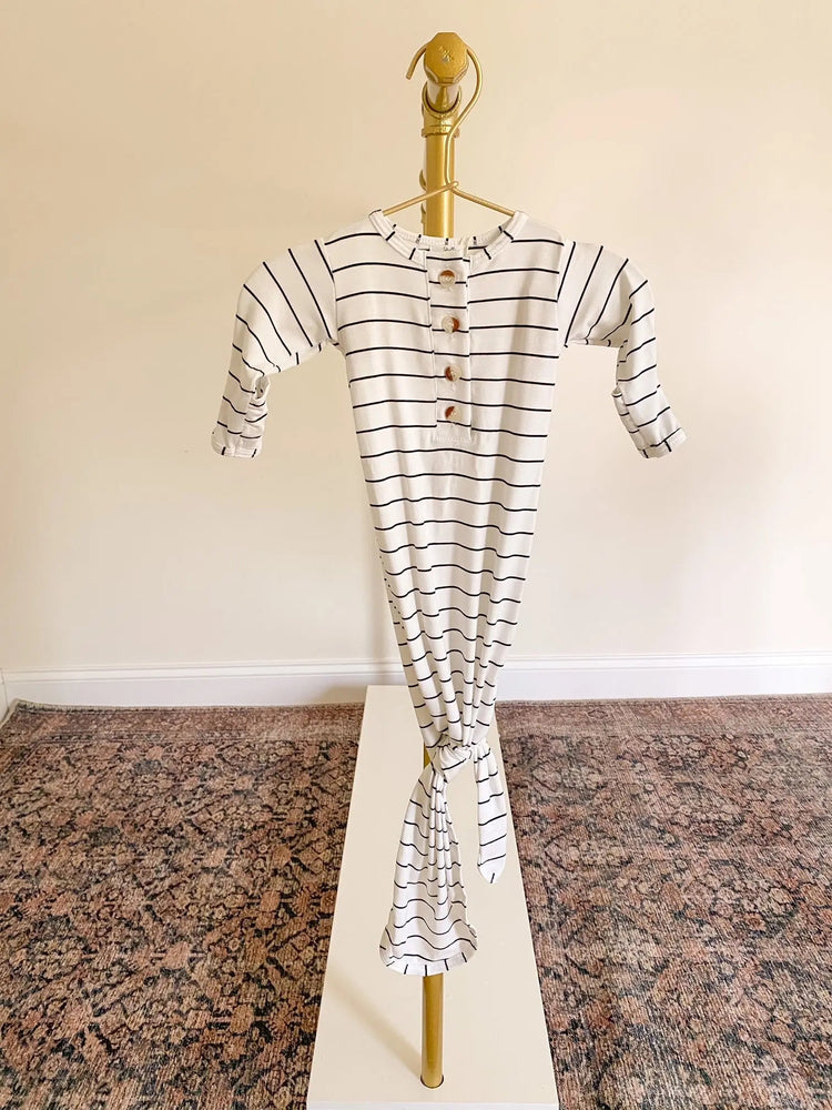 Conjunto de vestido de bebé con nudo - Rayas negras (Recién nacido-3 meses)
