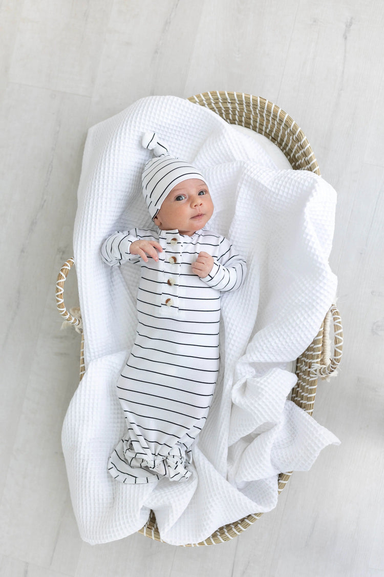 Conjunto de vestido de bebé con nudo - Rayas negras (Recién nacido-3 meses)