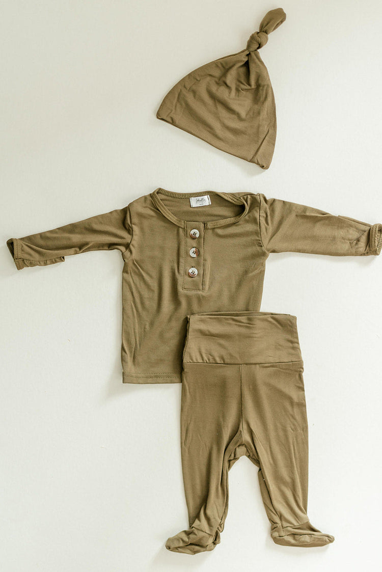 Conjunto de ropa para recién nacido niño - Verde militar | Conjunto para la salida del hospital del bebé niño
