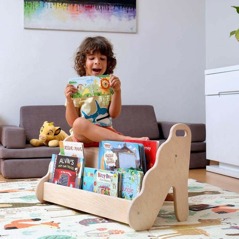 Estantería de madera curvada en varios tamaños: elegante diseño ondulado