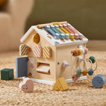 Cubo de actividades Tiny Land® Cottage - Morandi