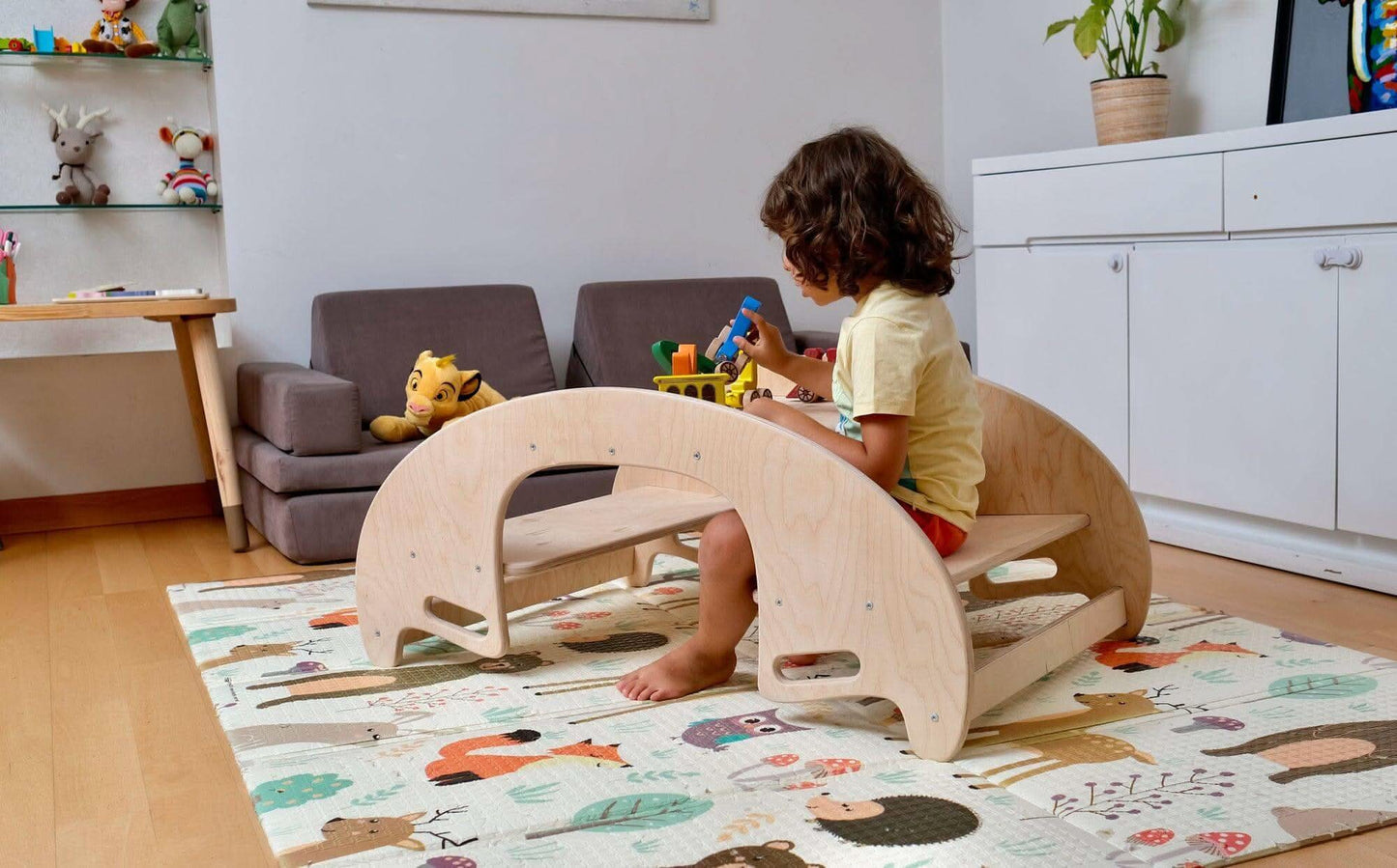 Juego de mesa y silla de madera Montessori 2 en 1