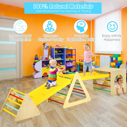 Gimnasio de juegos infantil triangular 5 en 1 con 2 rampas.