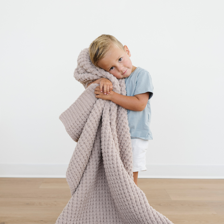 MANTAS DE PUNTO DE GOFRE PARA NIÑOS PEQUEÑOS