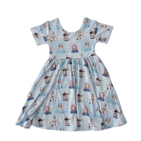 Frosty Friends: Vestido giratorio