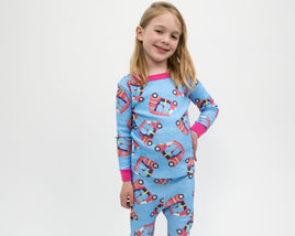 Conjunto para niñas pequeñas – Auto rosa