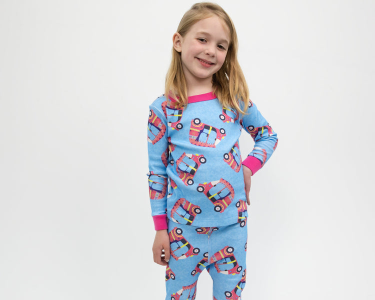 Conjunto para niñas pequeñas – Auto rosa