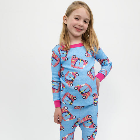 Conjunto para niñas pequeñas – Auto rosa