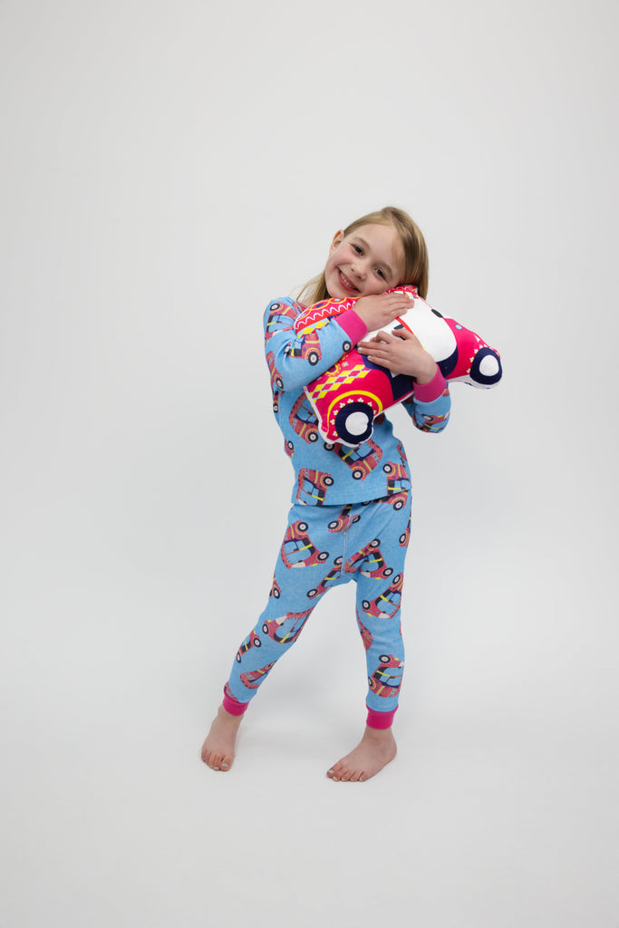 Conjunto para niñas pequeñas – Auto rosa