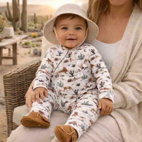 Pelele con cremallera para bebé – Pijama suave con estampado de cactus y bambú.