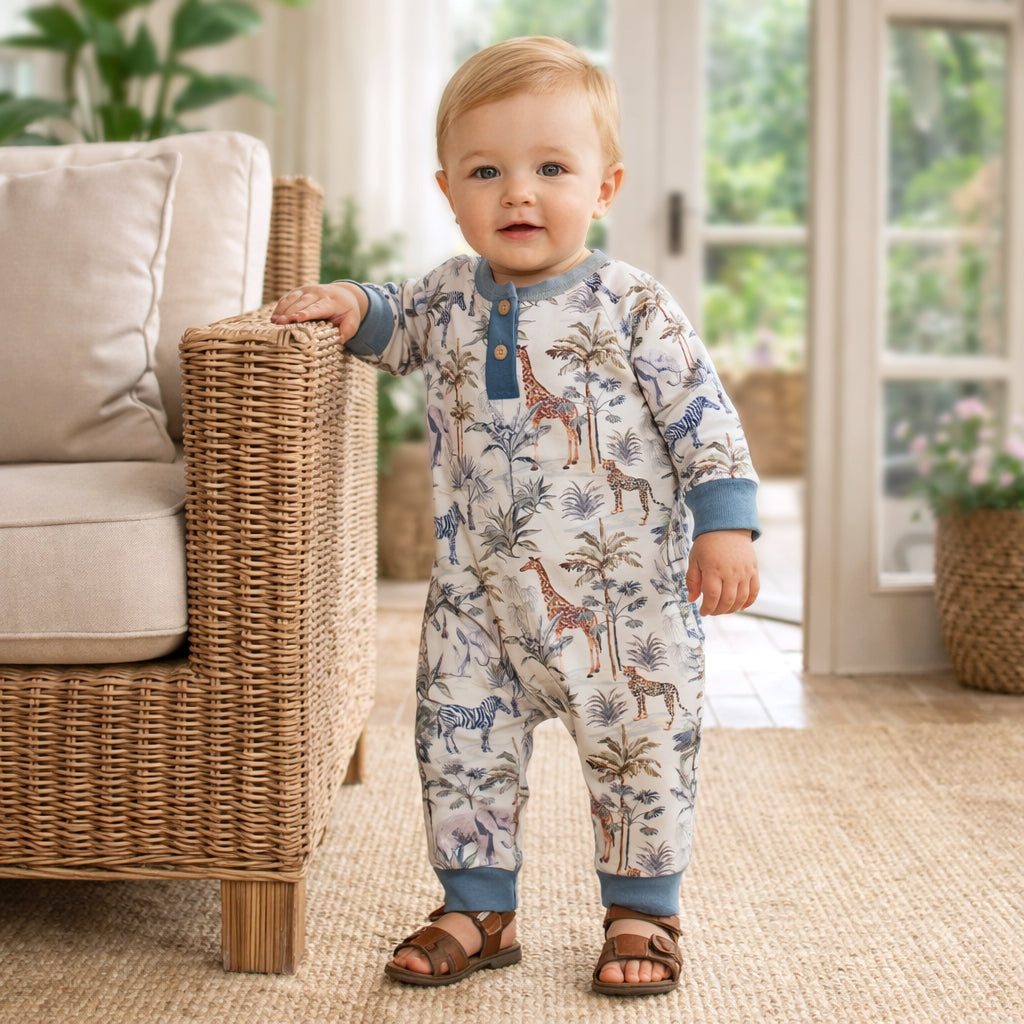 Pelele Henley de bambú con estampado de safari en la jungla para bebés niños