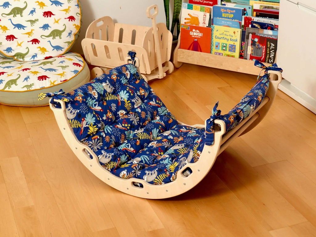 Arco/balancín de escalada Montessori mediano con juego de almohada y rampa