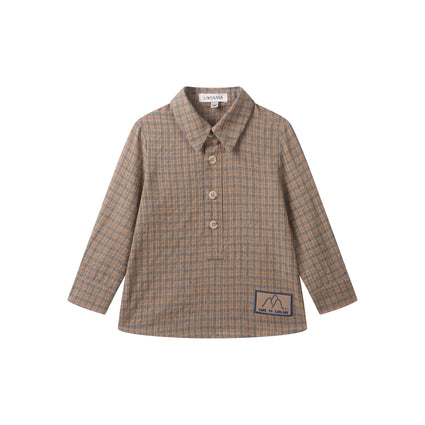 Camisa y pantalón con tirantes para niños aventureros