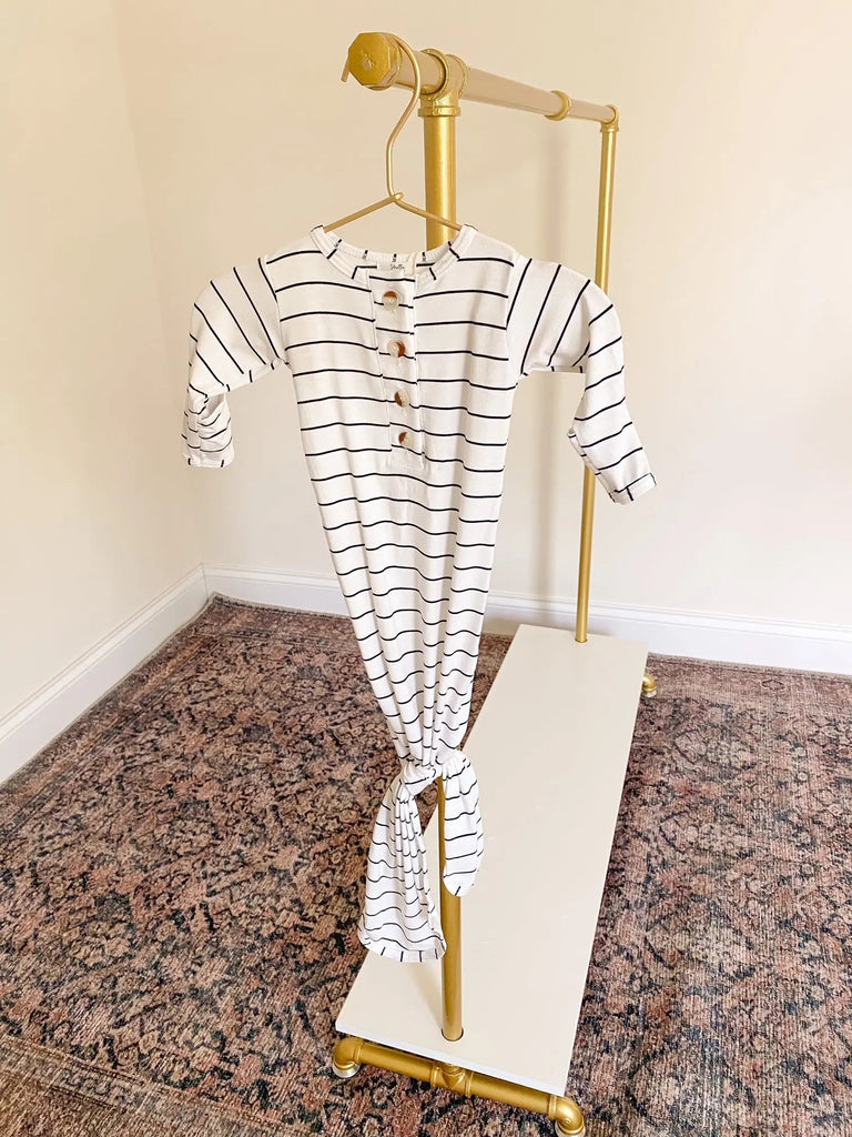 Conjunto de vestido de bebé con nudo - Rayas negras (Recién nacido-3 meses)