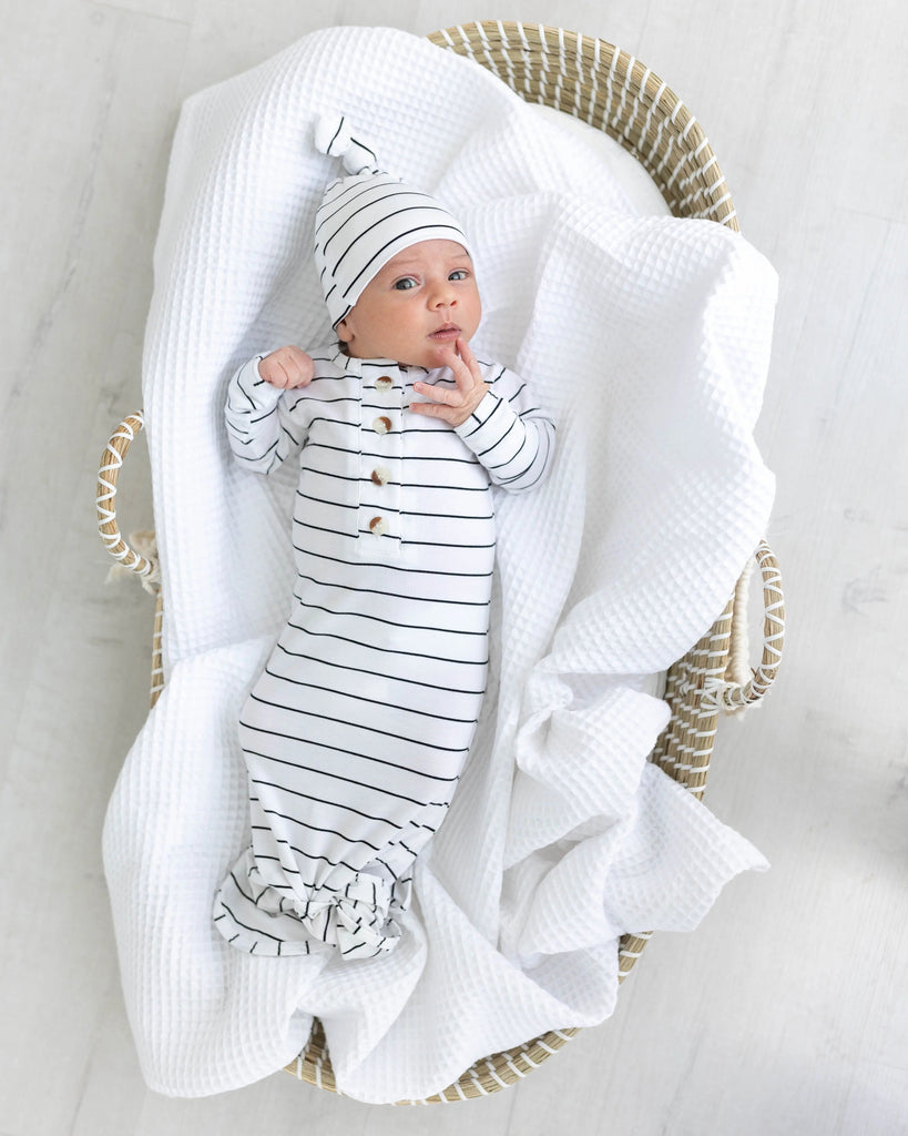 Conjunto de vestido de bebé con nudo - Rayas negras (Recién nacido-3 meses)