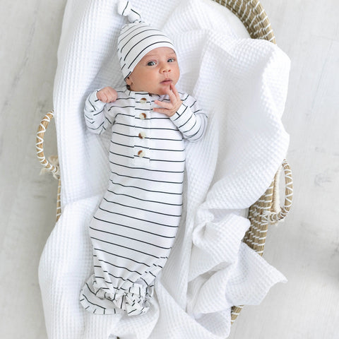 Conjunto de vestido de bebé con nudo - Rayas negras (Recién nacido-3 meses)