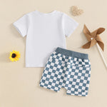 Conjunto de 2 piezas de camiseta de manga corta con estampado de letras y pantalones cortos elásticos con estampado a cuadros para bebé niño pequeño