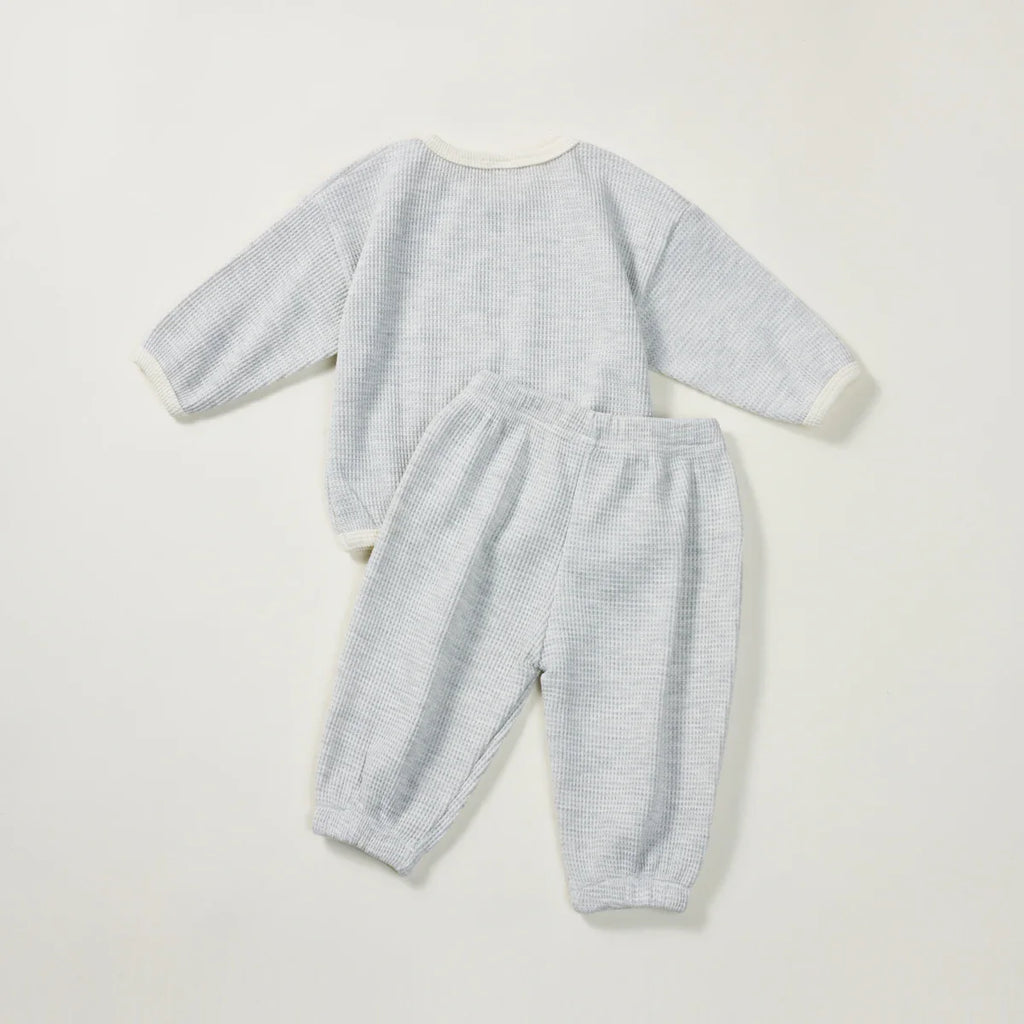 Conjunto de 2 piezas de jersey de algodón gofre de manga larga con cuello redondo y pantalones deportivos para bebés y niñas