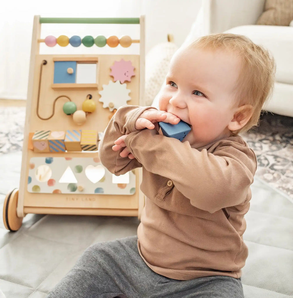 Andador de madera natural versátil Tiny Land®