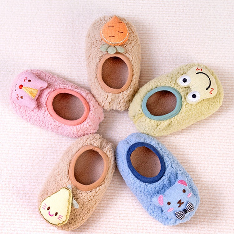 Calcetines antideslizantes para niños, cálidos, con forro polar y extra gruesos, perfectos como el primer par de zapatos de tu pequeño.
