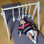 Gimnasio Montessori para bebés y juguetes colgantes | Gimnasio de madera para bebés