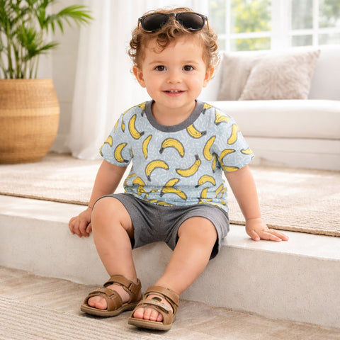 Conjunto de camiseta de bambú y pantalones cortos de algodón Banana Split para niño