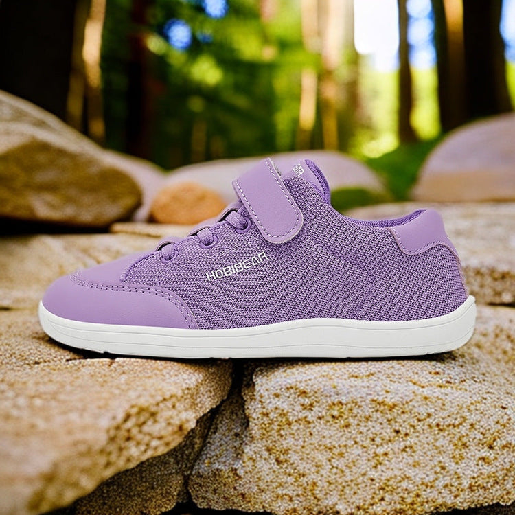 Zapatos casuales sin cordones para niños con suelas suaves antideslizantes.