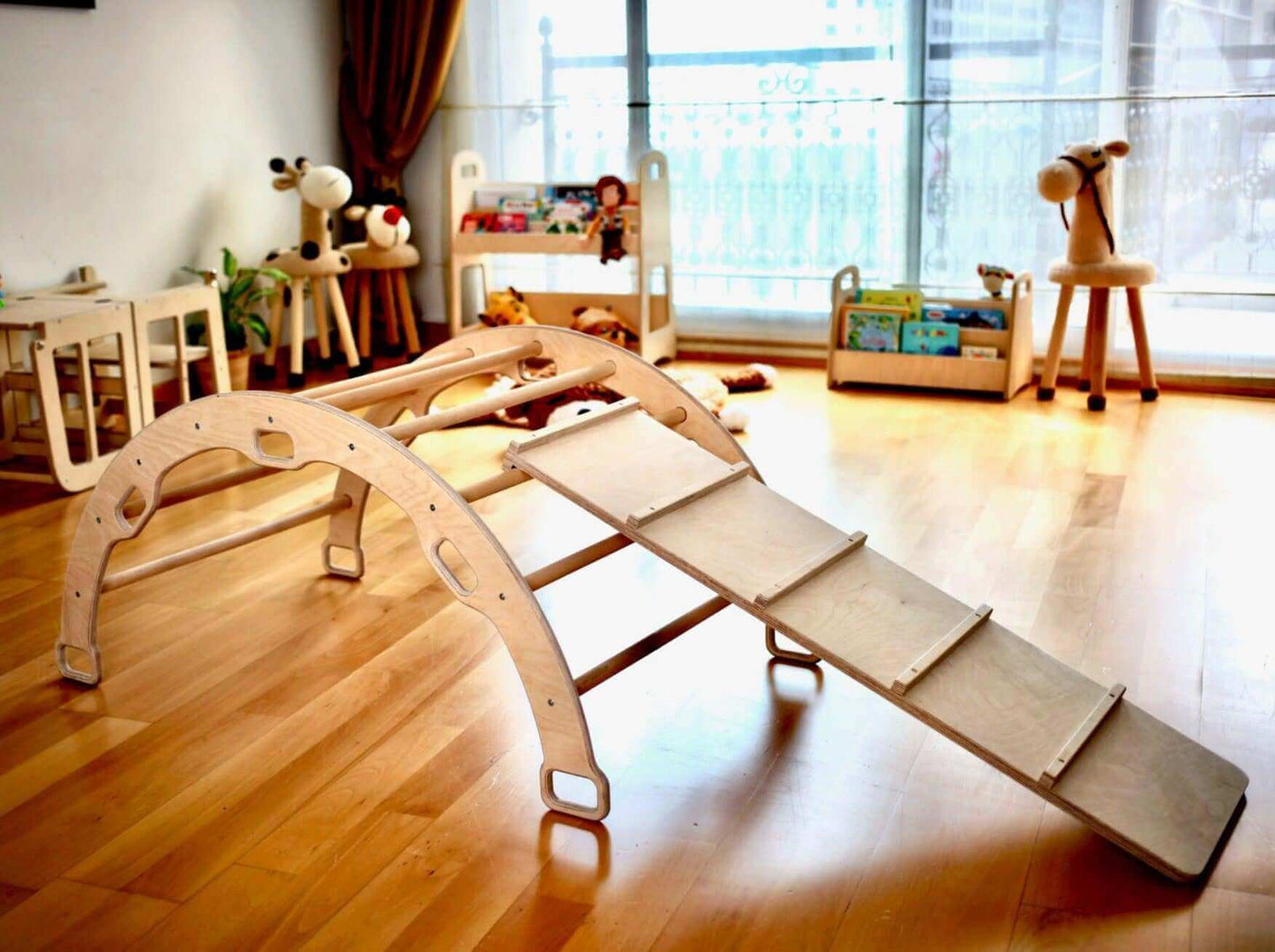 Arco de escalada con rampa y cojín de estrella | Juego de trepa de madera