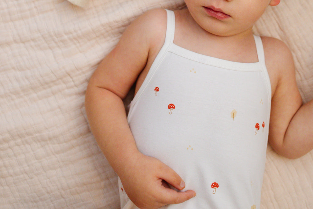 Conjunto sin mangas para bebé niño