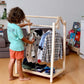 Perchero de madera Montessori para niños