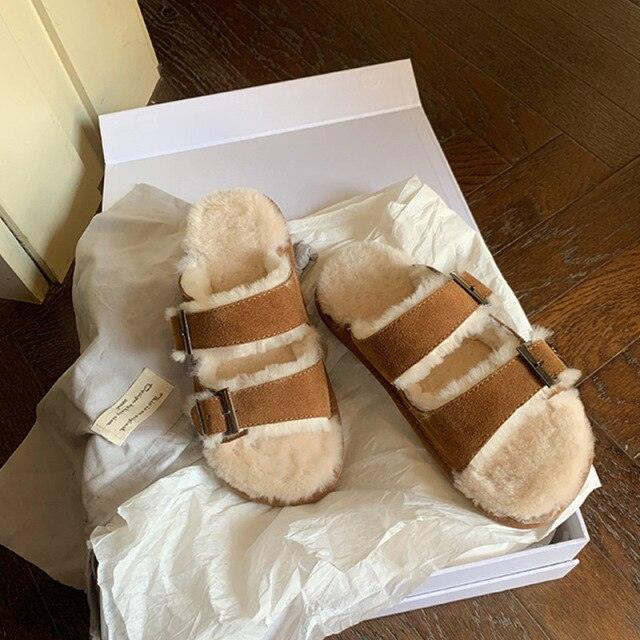 Zapatos nuevos de algodón y lana con doble hebilla, zapatos de lana para interiores y exteriores, pantuflas cálidas y cómodas para mujer, pantuflas ortopédicas forradas de piel para interiores con hebilla ajustable.