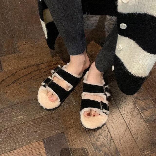 Zapatos nuevos de algodón y lana con doble hebilla, zapatos de lana para interiores y exteriores, pantuflas cálidas y cómodas para mujer, pantuflas ortopédicas forradas de piel para interiores con hebilla ajustable.