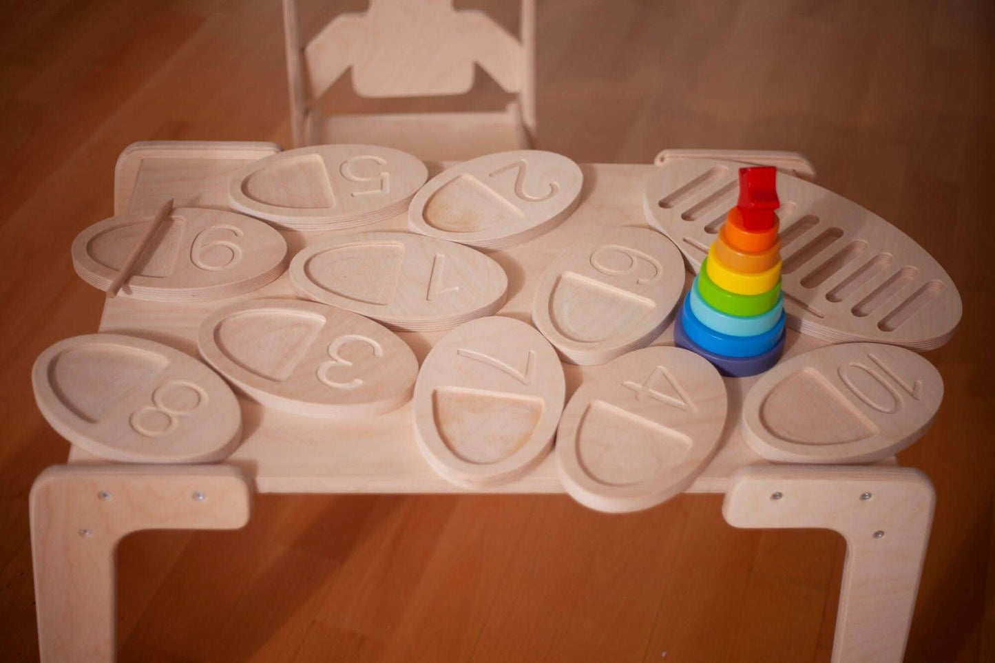 Tablero de madera para trazar para niños pequeños